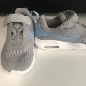 Nike Air Max Oketo Toddler Shoes